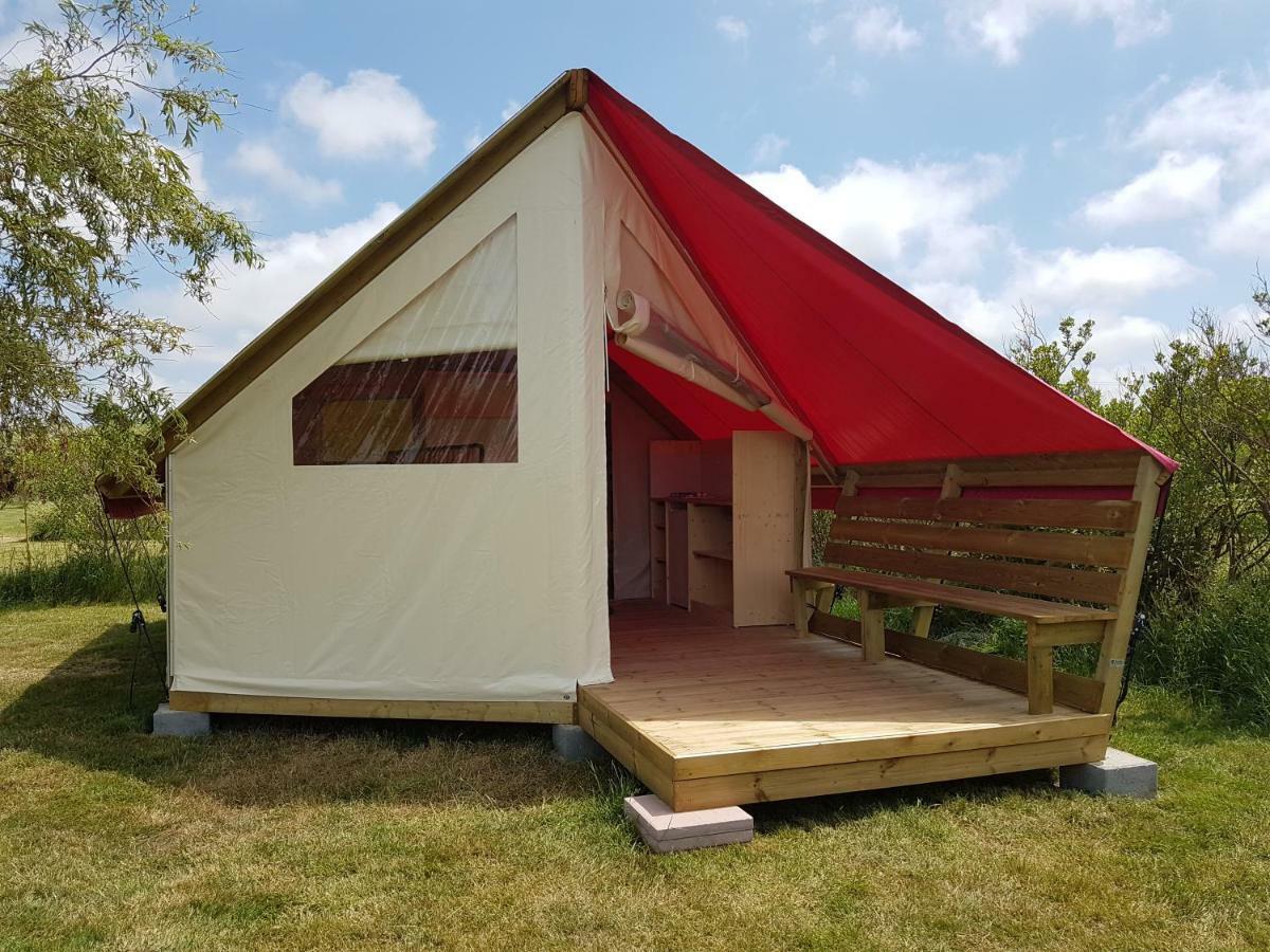 Campsite Les Chagnelles *